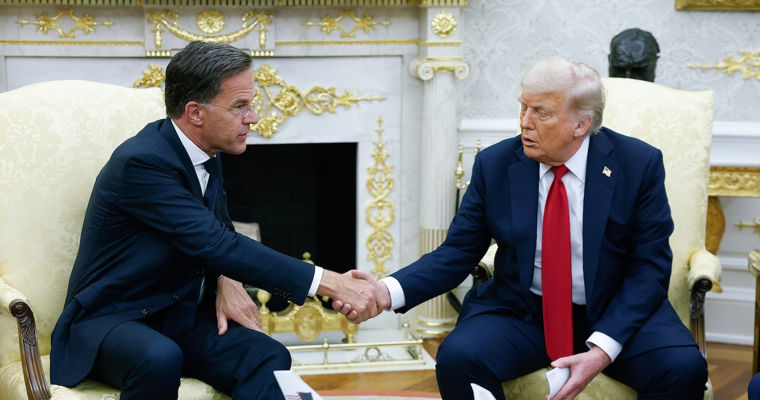 Трамп объявил о сделке с НАТО по поставкам оружия Украине.
