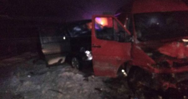 Imagini de la accidentul de lângă Ștefan Vodă soldat cu răniți