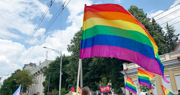 Посольства 34 стран в Молдове выразили поддержку сексуальным меньшинствам.