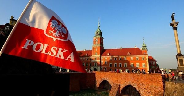 Германия отказалась платить репарации Польше.