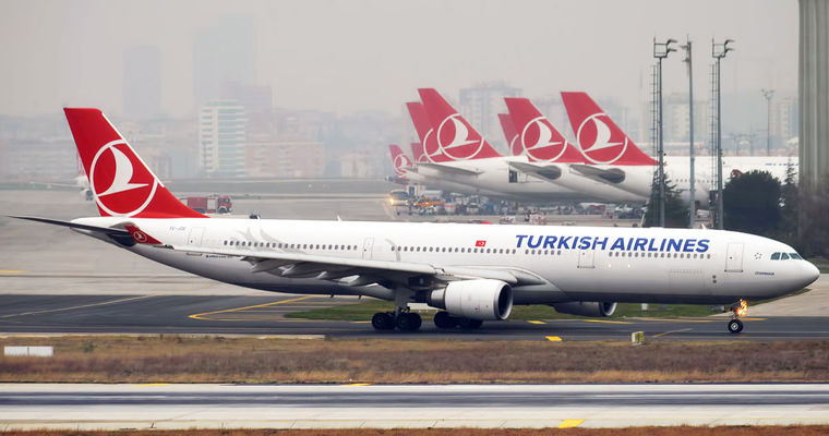 Turkish Airlines завершила сделку о покупке 225 самолетов Boeing после встречи Эрдогана и Трампа.