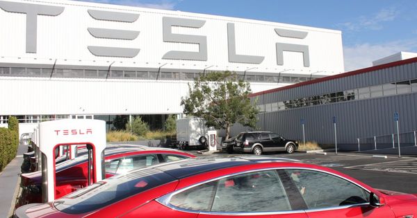 В начале мая Tesla отчиталась об убытках пятый квартал подряд.