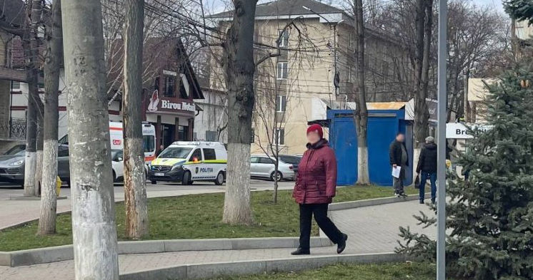 В Бельцах на улице скончалась 21-летняя беженка из Украины: остановилось сердце.