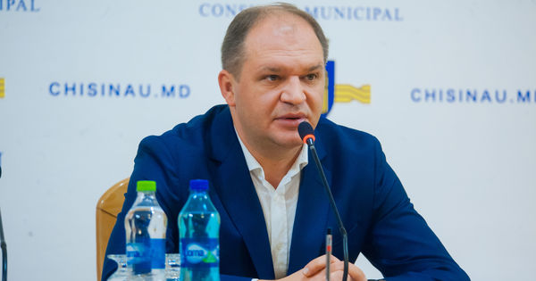 Чебан: Многие граждане жалуются на холод в квартирах.