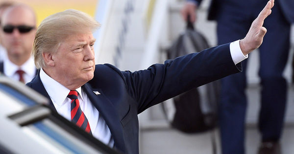 Трамп: Отношения с Россией испорчены безрассудством и глупостью США.