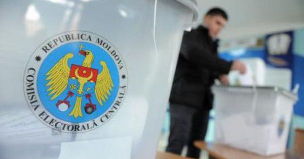 Cetăţenii Republicii Moldova care se află în străinătate se pot înregistra prealabil pentru următoarele alegeri parlamentare Cetăţenii Republicii Moldova care se află în străinătate se pot înregistra prealabil pentru următoarele alegeri parlamentare