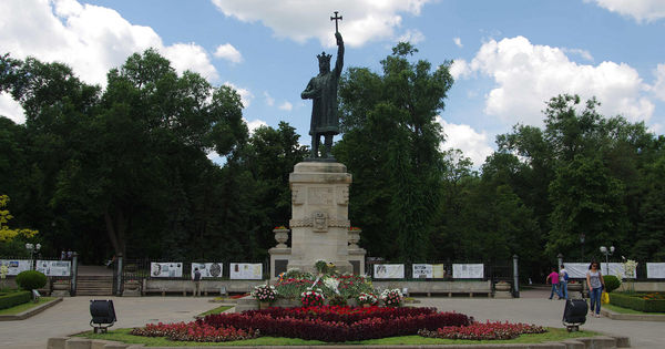 Парламент одобрил создание Национального реестра общественных памятников.
