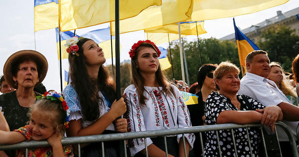 The Independent обозначила лозунг «Слава Украине!» как «популистскую фразу, которая используется многими украинцами».