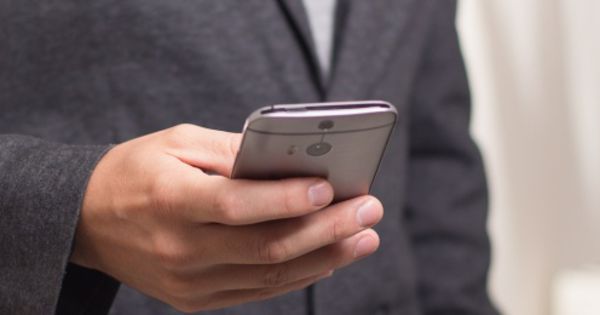 Studiu: Notificările de pe telefonul mobil pot fi mortale