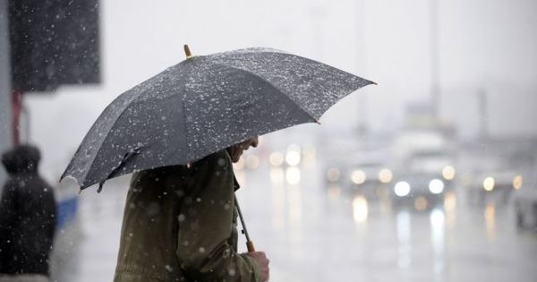 Avertismentul meteorologilor: Urmează lapoviță, ninsori și troiene. Foto: Kfetele