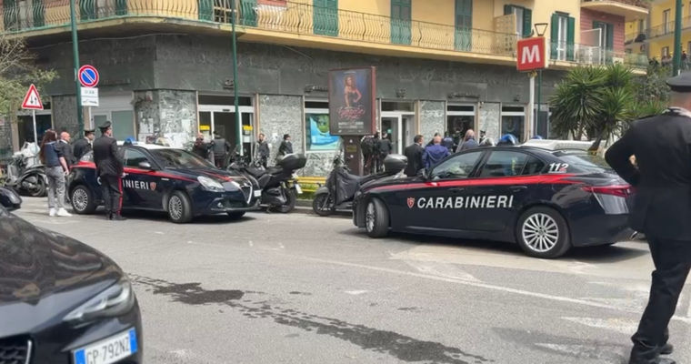Hoții care au jefuit o bancă din Italia au fugit prin canalizare.