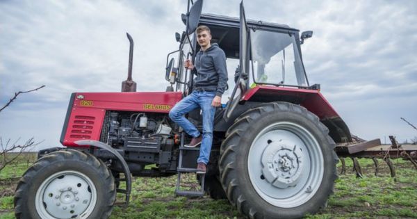 Студент из района Штефан-Водэ открыл сельхозбизнес на европейские деньги.