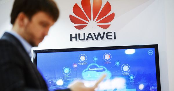 Google уничтожил лидерские амбиции Huawei на рынке смартфонов.