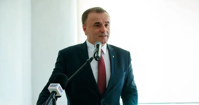Tarlev, distins cu Certificatul de Onoare al Asociației Nucicultorilor din Moldova