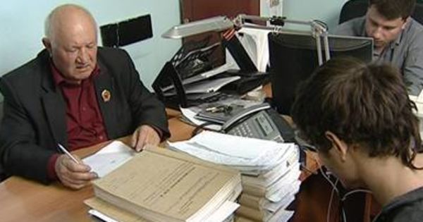 Пенсионеров смогут увольнять без объяснений.