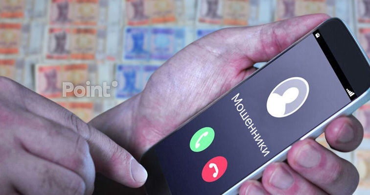 Un pensionar, lăsat fără 400.000 de lei. Escrocii, prinși când veneau după restul de 10.000 de euro.