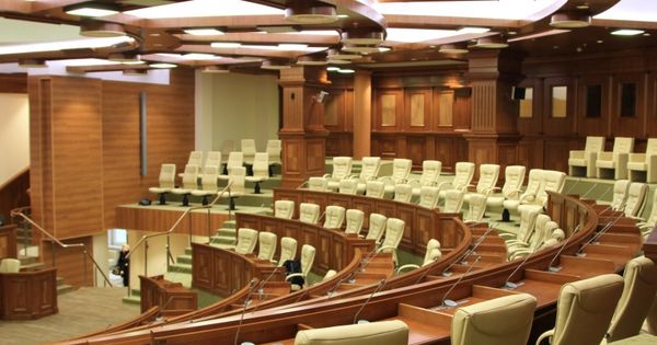 У ПСРМ и ПДС самые большие шансы пройти в парламент, опрос.