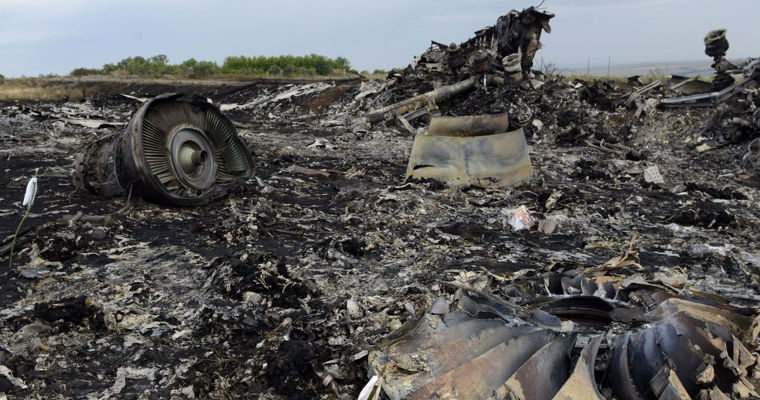MH17: Родные требуют признания РФ вины для урегулирования.