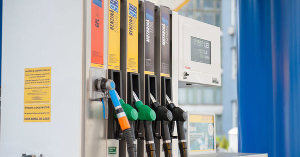 НАРЭ лишили права устанавливать потолок цен на нефтепродукты каждые две недели.