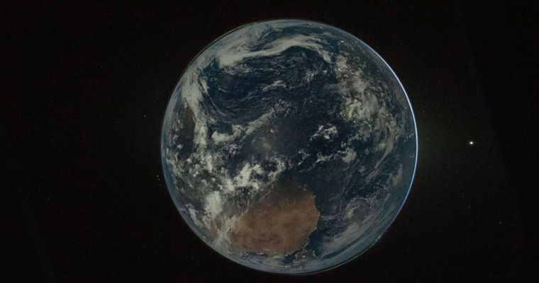 NASA a publicat o arhivă cu 12.000 de fotografii ale misiunii Artemis II.