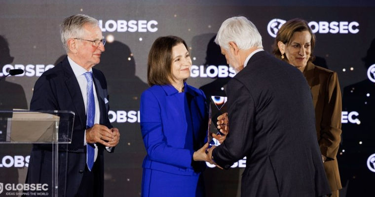Maia Sandu a primit încă un premiu internațional.