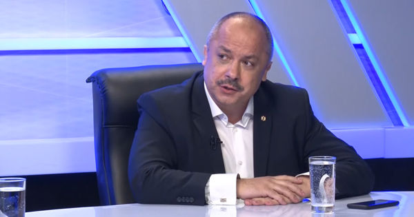Попович: За реформу университетской системы проголосовали в спешке, чтобы избежать напряженности.