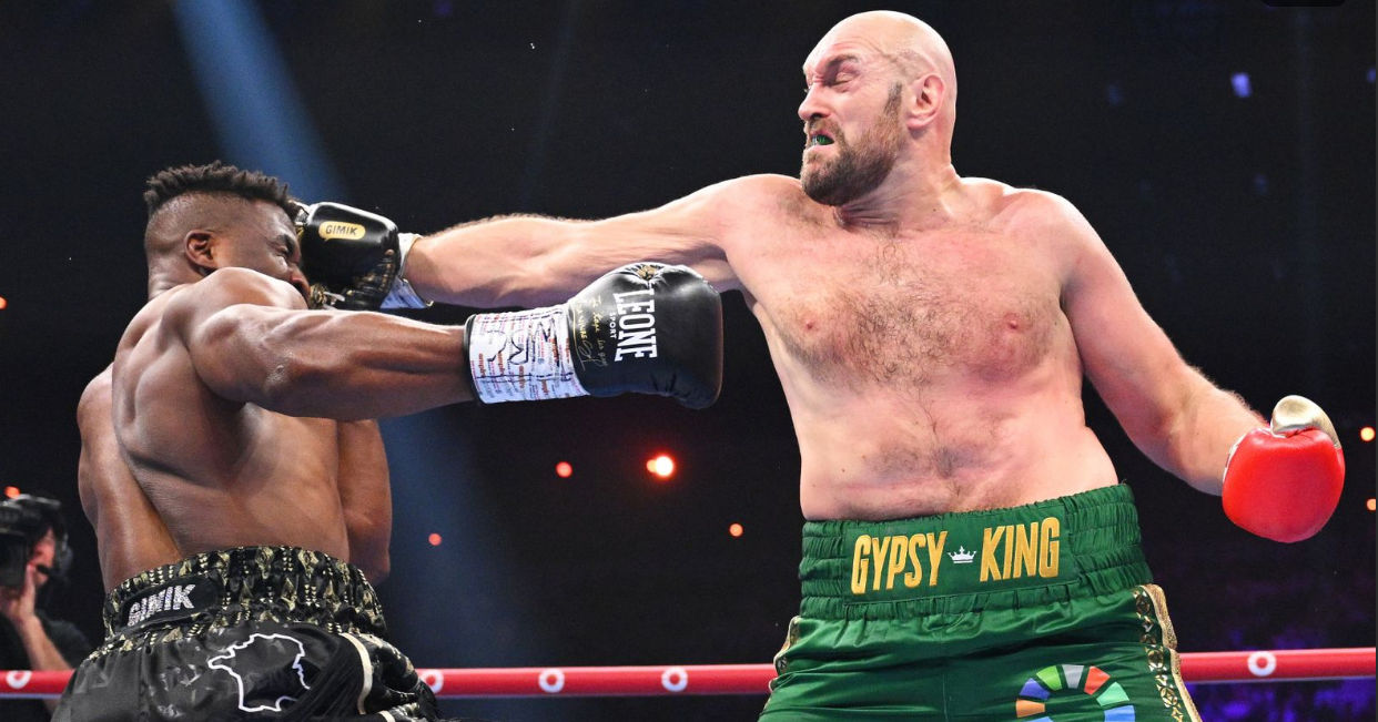 Чемпион мира по боксу Тайсон Фьюри победил экс-чемпиона UFC Фрэнсиса Нганну