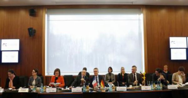 Germania și Franța au creat un consiliu bilateral pentru integrarea imigranților