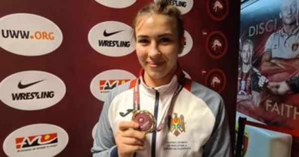 Чемпионке мира по борьбе Рынгач предложили выступать за другую страну.
