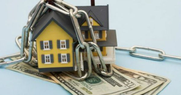 В Положении говорится, что процедура продажи арестованного имущества по цене, равной или превышающей цену оценки, будет проводиться в рамках открытого аукциона. Фото: ipopen.ru.
