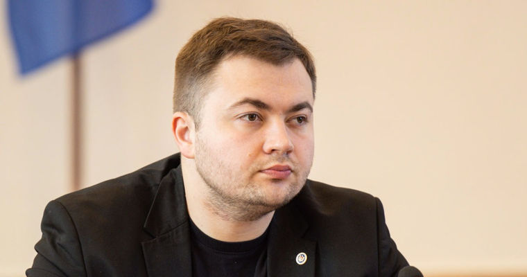 Адриан Бэлуцел: Право организовать референдум предусмотрено в Конституции.