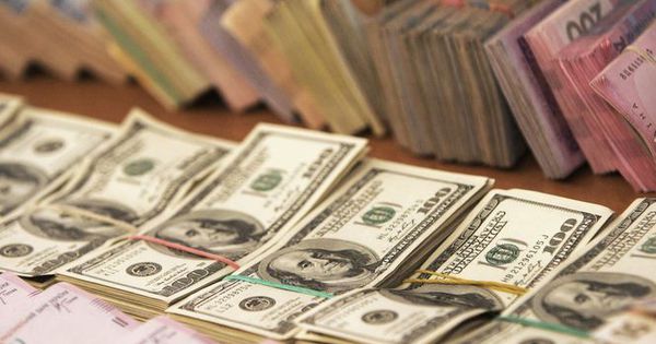 Национальный банк Молдовы установил курс основных валют на 20 августа.