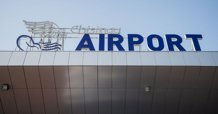 Пассажиропоток в Международном аэропорту Кишинева продолжает падать. Фото: Point.md