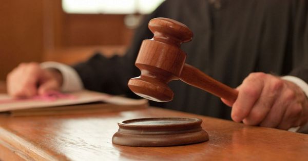Обвиняемые по делу мэрии Трушен помещены под домашний арест еще на 30 дней.