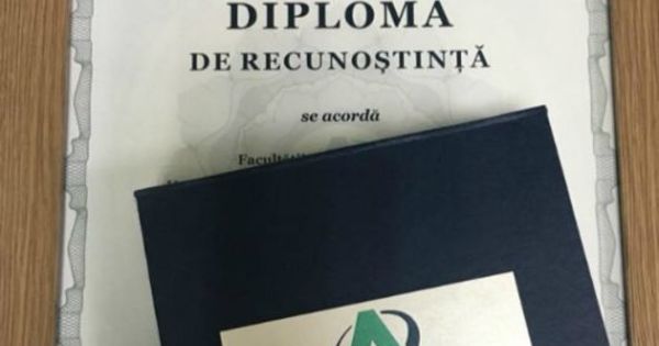 Premii pentru promovarea culturii calităţii în învăţământul din Moldova.
