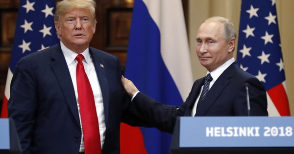 Первая полноформатная встреча президентов России и США состоялась 16 июля в Хельсинки.