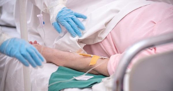 Общий объем госпитализации в муниципальных больницах увеличен до максимально возможного.