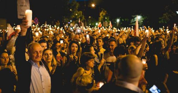 Polonia: Manifestații împotriva unui proiect de lege anti avort