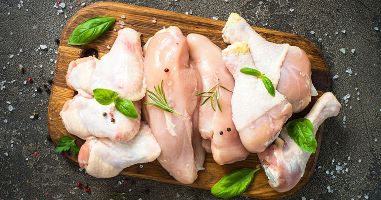 Молдова производит мяса птицы меньше, чем потребляет.
