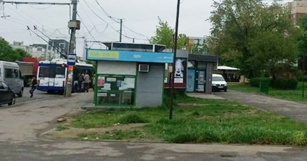 В столичном секторе Чеканы продолжаются действия по демонтажу и эвакуации незаконно размещенных киосков.