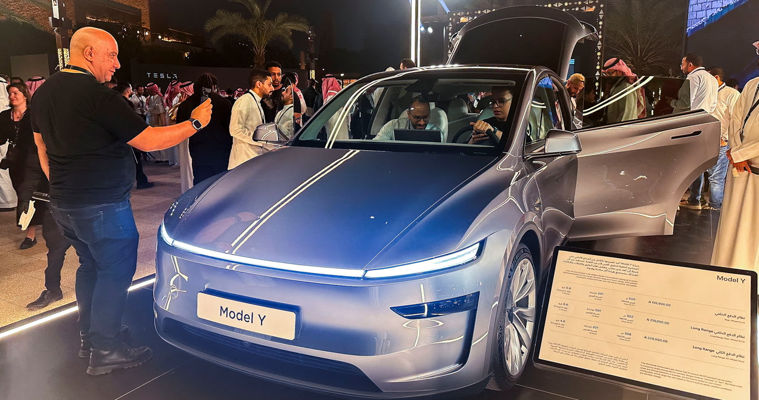 Tesla amână lansarea noului său model electric de buget.