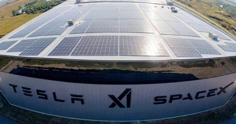 SpaceX раскрыла стоимость гигантского завода по производству микросхем в Техасе.