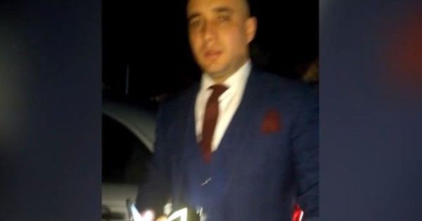 Polițistul care l-a reținut pe șeful externelor de la Comrat a fost dat afară.