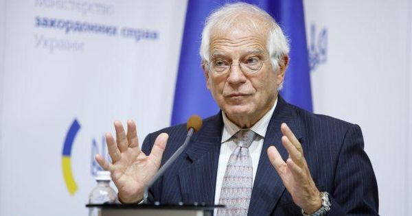 Очень близка к ЕС: Боррель назвал главные условия для вступления Украины.