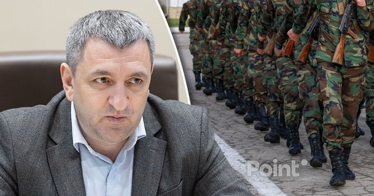 Карп о стрельбе в воинской части: Оружие разбирали и демонстрировали присутствующим.