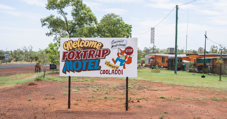 Un oraș cu doi locuitori, scos la vânzare în Australia.