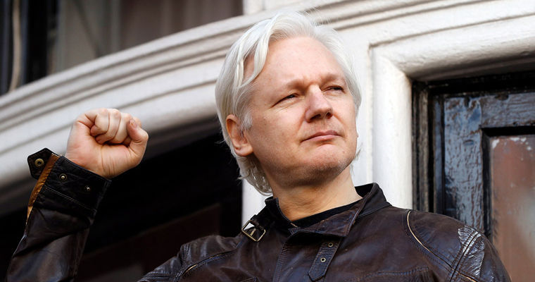Основатель WikiLeaks Ассанж освобожден из британской тюрьмы.