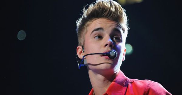 Un adolescent plănuia un atac terorist la un concert al lui Justin Bieber.