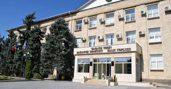 Депутаты НСГ призвали власти отменить запрет телепрограмм из России.