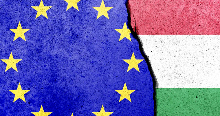 FT: Еврокомиссия готовит иск против Венгрии из-за введенного Орбаном налога.